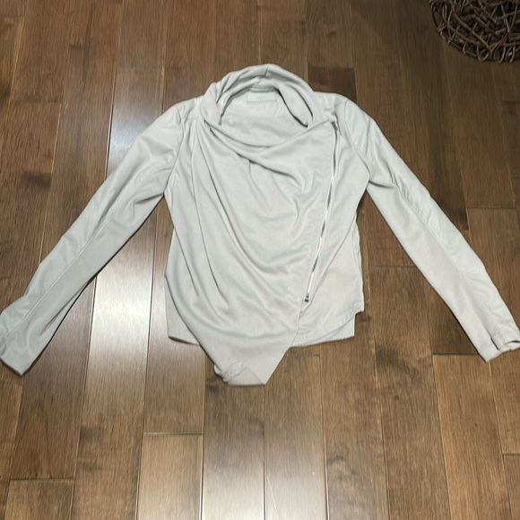 BlankNYC vegan jacket  size M - Picture 2 of 5
